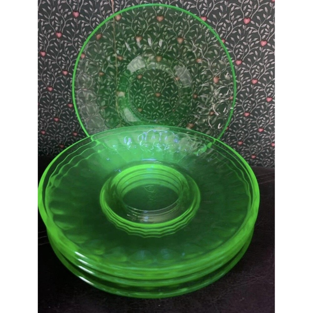 Vintage Set of 5 Federal Glass Green Uranium Glass Saucers 5.5" Glow